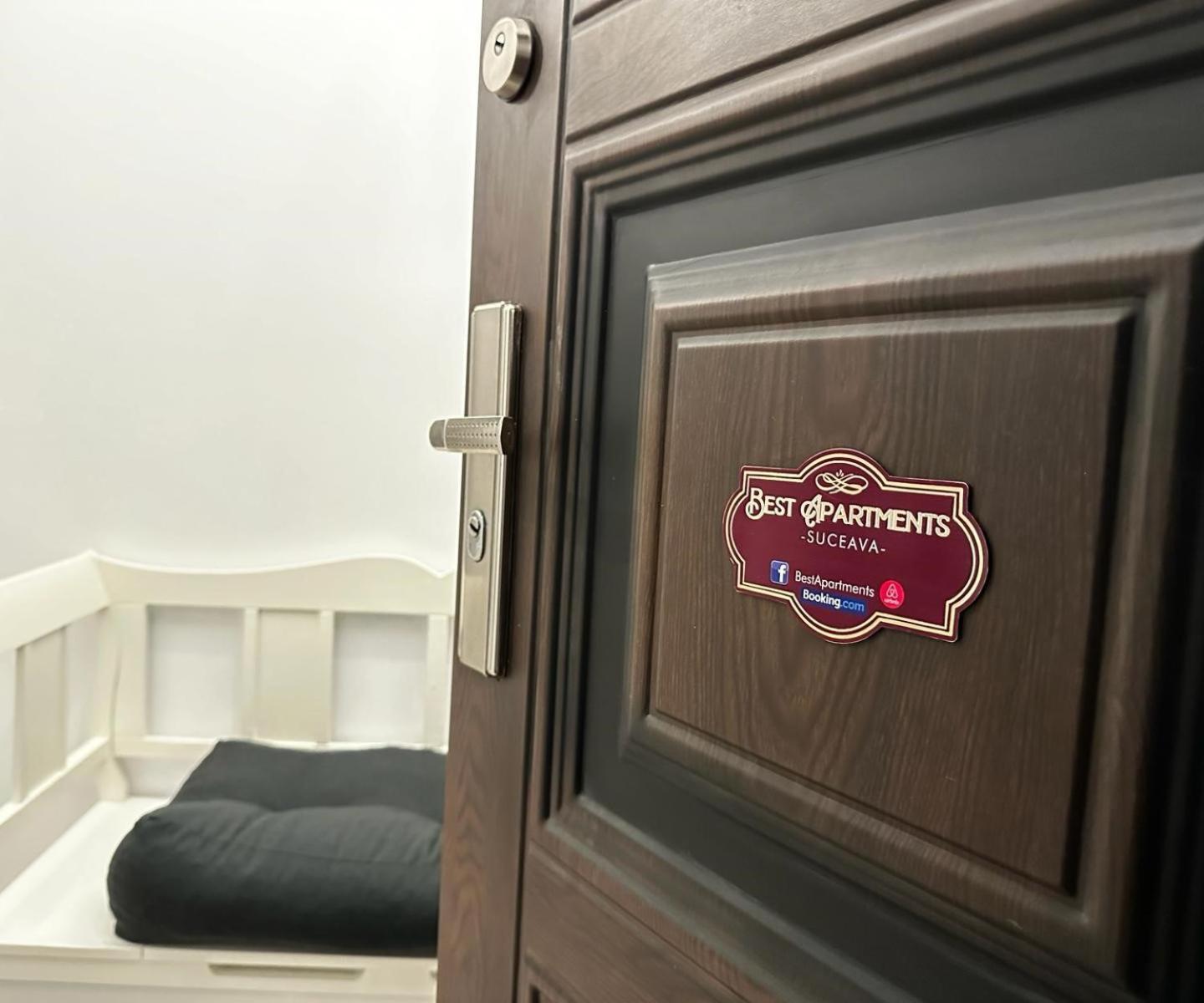 Apartemen 56 m² dengan 1 kamar tidur dan 1 kamar mandi pribadi di Centru Suceava Bagian luar foto